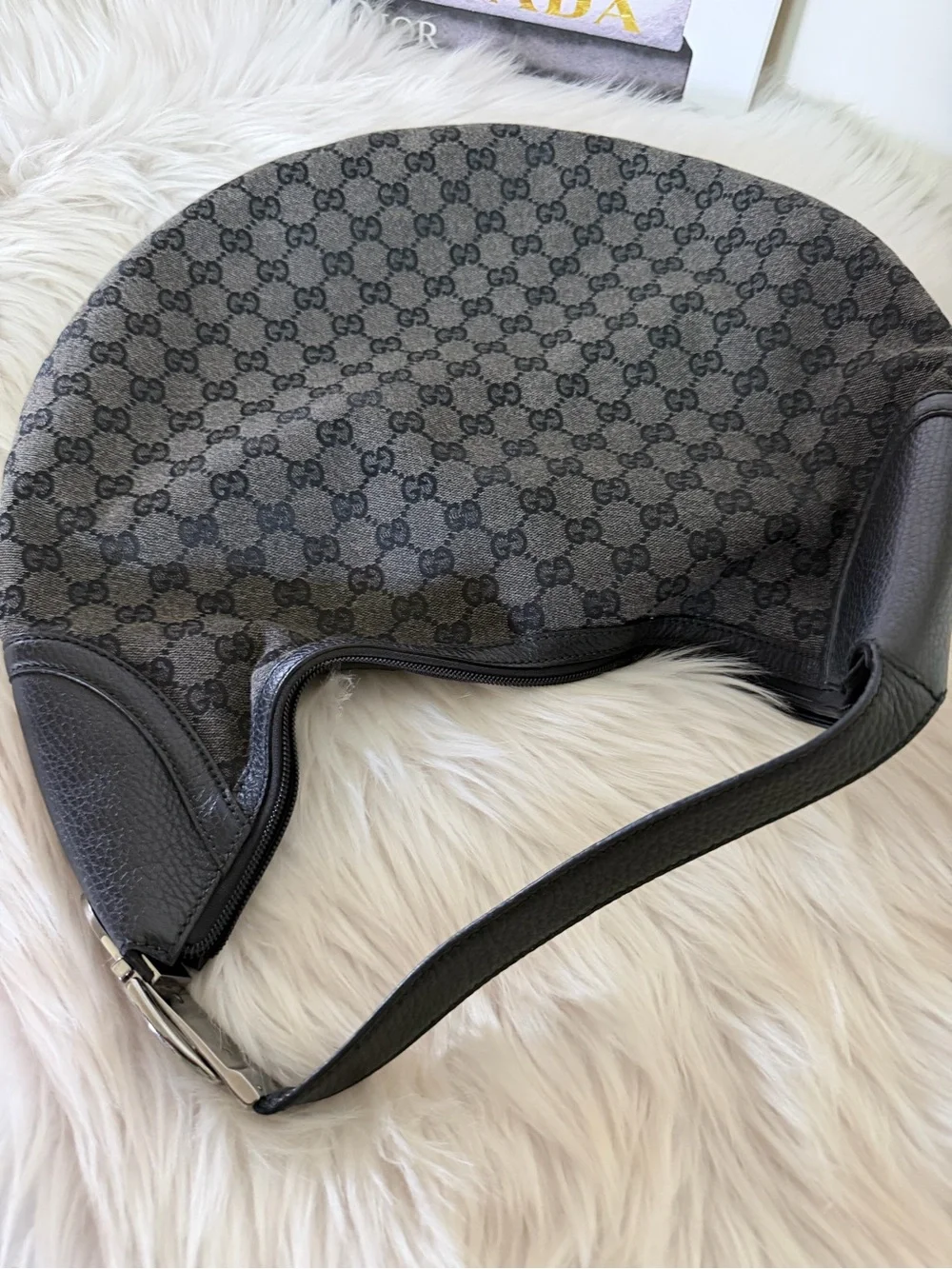 Gucci Black GG Monogram Canvas leather Hobo Bag.